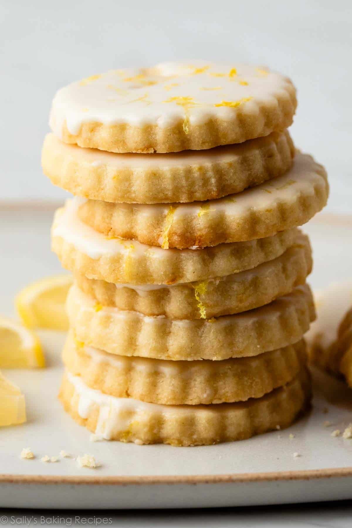 Melt-in-Your-Mouth Lemon Shortbread: Buttery, Zesty Perfection